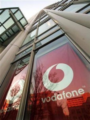 Vodafone ar putea să devină bancă comercială